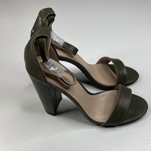 NEW Qupid Go To Heel High Heel Shoes Size 9 Khaki Green Lizard Ankle Strap